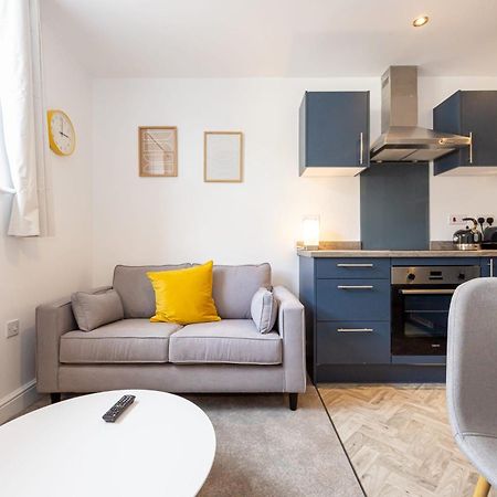 Beautiful 1 Bed 20Mins To Central Manchester Bolton Esterno foto