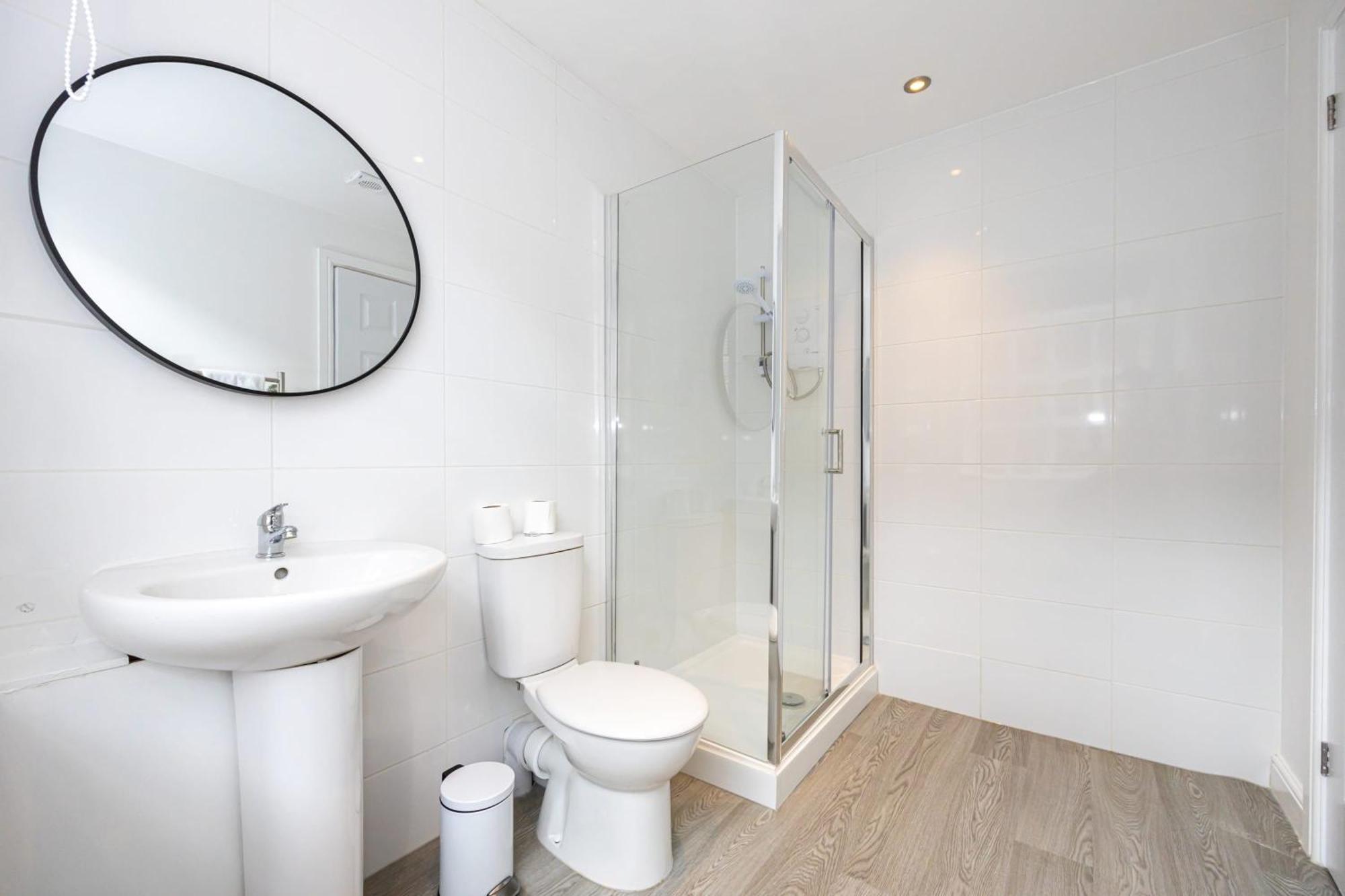 Beautiful 1 Bed 20Mins To Central Manchester Bolton Esterno foto