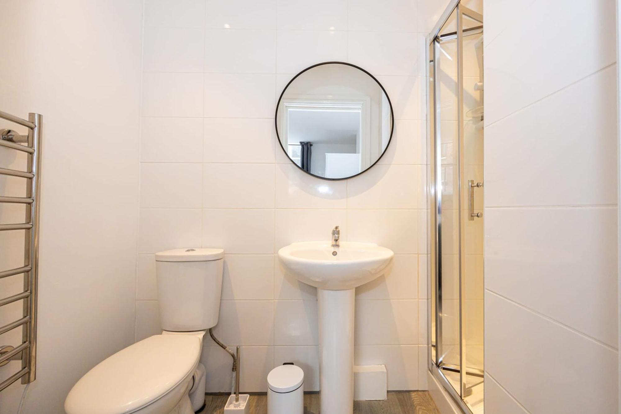 Beautiful 1 Bed 20Mins To Central Manchester Bolton Esterno foto